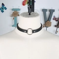 Collier choker en cuir noir punk avec un anneau central en argent et des clous - Style Simple Sangle à Petit Anneau