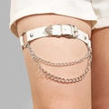 Anillo de pierna punk Harajuku de cuero PU blanco con hebilla corazón y cadenas - Blanco