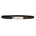 Elastischer schwarzer Taillengürtel für Damen mit goldener Metall-Doppelring-Schließe - Schwarz / 60-80cm