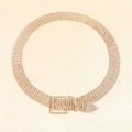 Détail d'une ceinture punk à 10 rangées de strass avec boucle de luxe en or champagne et maille - Strass Doré