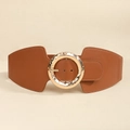 Elegante brede elastische riem voor jurken met bruin leer en een ronde gouden gesp retro - camel