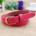 Elegante cintura sottile in pelle Saffiano rosa con fibbia dorata per le donne - Rosa Rossa