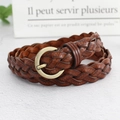 Ceinture tressée en cuir marron à quatre brins avec boucle ronde en métal doré - Marron