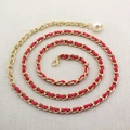 Elegante cintura a catena in metallo dorato con cinturino rosso e ciondolo a perla - Rosso rosa