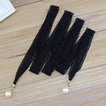 Elegante cintura in pizzo nero con nappe di perle finte bianche per abiti da donna - Nero