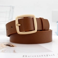 Ceinture classique en cuir marron foncé pour femme avec boucle carrée dorée polie - Camel