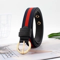 Ceinture en toile rayée bleu et rouge avec boucle dorée ronde et finitions en cuir noir - Rayure Rouge et Marine