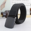 Ceinture tactique en nylon noir avec boucle en plastique mat et texture tissée - Noir