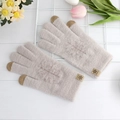 Light brown knitted snowflake gloves with touchscreen tips and winter thermal design - One Size / Milk Tea