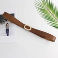 Cintura classica in pelle marrone da donna con fibbia ovale dorata minimalista - Cammello