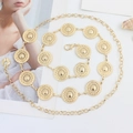 Goldene Metall-Taillenkette mit verzierten runden Plaketten und verstellbarem Verschluss - Gold