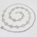 Cadena de cintura de plata con eslabones de hojas huecas y colgante de flor decorativo - Plateado