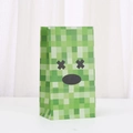 Bolsa de regalo de papel kraft verde estilo píxel con diseño de cara negra para fiestas - Estilo de Cara de Píxel Verde (844-3) / 24x13x8
