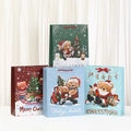 Weihnachtsgeschenktüten mit Bärenmotiven und roten Seilgriffen in vier bunten Farben - 18x10x23 / K6034 Serie (4 Stile Gemischt)