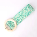 Elastic straw woven belt with green and white pattern and round resin buckle - Verdant