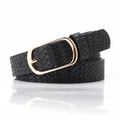 Cinturón negro de mujer con hebilla rectangular dorada y textura trenzada elegante - Tejido Negro