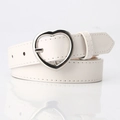 Ceinture fine blanche pour femme avec une boucle métallique argentée en forme de cœur - Blanc