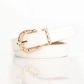 Cintura sottile in pelle PU bianca da donna con fibbia dorata a trama di bambù - Bianco