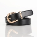 Cintura da donna in pelle PU nera con fibbia dorata a forma di bambù e passante in metallo - Nero