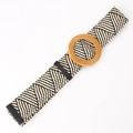 Women's black and white woven elastic belt with a large round brown wood-texture buckle - Round Buckle Khaki Black