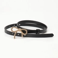 Elegante dunne zwarte leren riem voor dames met een gouden metalen strikgesp - Zwart