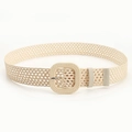 Ceinture tressée beige pour femme avec motif ajouré et boucle carrée recouverte de tissu - Beige