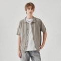 Cardigan polo in maglia grigio chiaro a maniche corte da uomo con bottoni e vestibilità ampia - S / Cachi