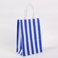 Bolsa de regalo de papel kraft con rayas azules y blancas y asas trenzadas vista de detalle - Rayas Verticales Azul Marino / Al21*An15*Pr8