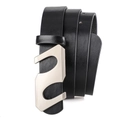 Cintura sottile in pelle nera da donna con fibbia metallica argentata a forma di S - Nero