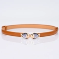 Cintura sottile in pelle marrone da donna con fibbia decorativa in cristallo a forma di pesci - Stile Fibbia Pesce / Cachi