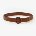 Dunkelbrauner geflochtener PU-Ledergürtel für Damen mit einer runden Schnalle im Design - Einheitsgröße / Camel