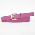 Fine ceinture en daim rose pour femme avec une boucle à ardillon dorée élégante - Rose rouge