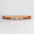 Élégante ceinture fine marron pour femme avec boucle décorative en feuilles dorées - Camel