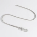 Elegante catena sottile argentata da donna con decorazioni in strass scintillanti - Argento (Strass a 3 File 19413)
