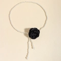 Elegante catena in vita di perle con camelia nera per cintura da abito da donna - Nero