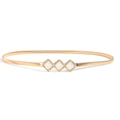 Close-up of golden elastic metal waist chain with three white diamond-shaped stones - Rhombus Style (HYY19620 Gold)