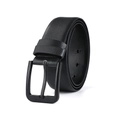 Détail de la boucle en métal noir mat et de la texture quadrillée fine sur la ceinture homme - Boucle Noire-Boucle à Ardillon / Noir