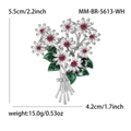 Elegante spilla a mazzo di margherite con pietre bianche e foglie in smalto verde - Stile Bouquet Argentato (MM-BR-5613-WH)