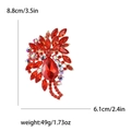Eleganter roter Kristall-Blumenbrosche für Schals und Mäntel mit Größen- und Gewichtsangaben - Rot