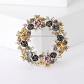 Elegant round wreath brooch with champagne rhinestones and black enamel roses - Coffee Gold (0506)