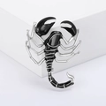 Spilla vintage a forma di scorpione in smalto nero e metallo per accessori moda - Base Argento Nero