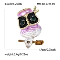 Eulen-Brosche in Rosa und Weiß mit grünen Augen und Brille, Größe 3,0 cm mal 1,7 cm - Rosa (MM-BR-0725-PK)