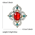 Spilla barocca in cristallo rosso con strass in finitura dorata, 4,9 cm - Oro Antico Rosso