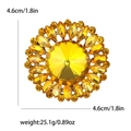 Exquisite 4,6cm runde Brosche aus Legierung mit gelben Strasssteinen und Kristallclustern - Gelb