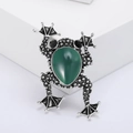 Modische Froschbrosche mit dunkelgrünem Edelstein und Strass in Vintage-Silberlegierung - Silber Frosch Stil (MM-BR-1238银)