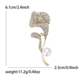 Elegante spilla a orchidea dorata con strass bianchi e decoro di perle grandi - Oro (KC Oro-1305-GD)