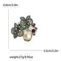 Dettaglio della spilla a fiore vintage con misure e petali con cristalli multicolore - Champagne 1339-CH