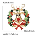 Broche de corona de reno navideño con diamantes de imitación de colores y lazo rojo - Colorido