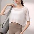 Weiße semitransparente kurzärmelige Sport-Überzieher im lockeren Crop-Top-Stil - S / Weiß