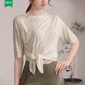 Haut de yoga à manches courtes pour femmes avec ourlet noué beige et tissu respirant - Khaki Clair